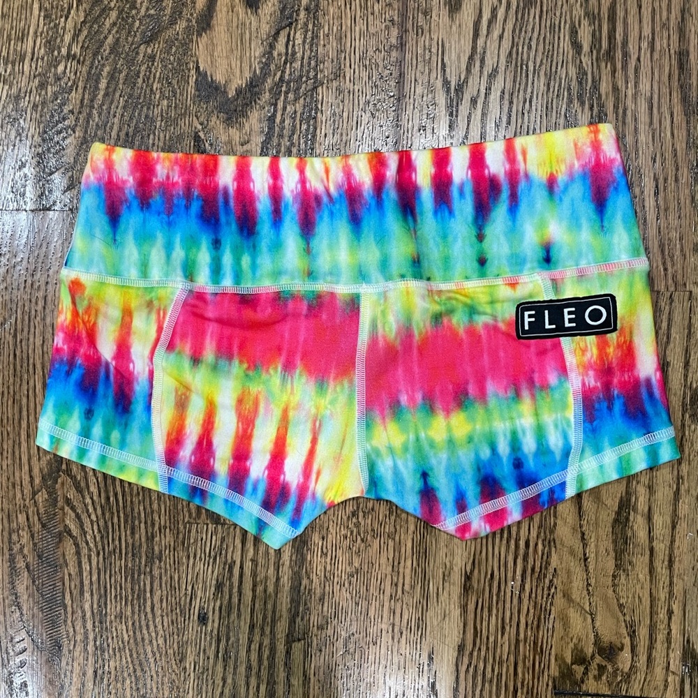 Tie Dye LRC Fleo Shorts